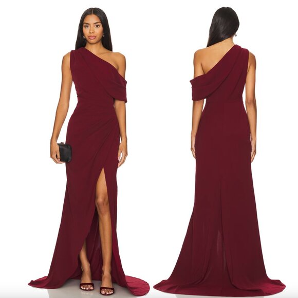 Elliatt Dresses & Skirts - Elliatt One-Shoulder Burgundy Red Maxi Gown